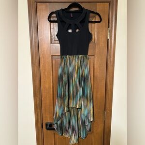 Material Girl Flirty Dress Size Small